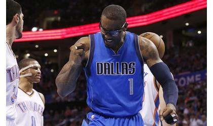 Westbrook’s triple double not enough to stop Mavs