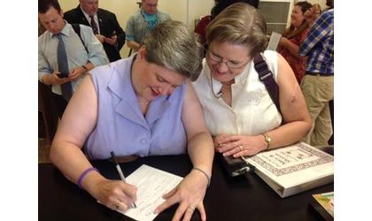 Plaintiffs in gay marriage lawsuit wed in Oklahoma