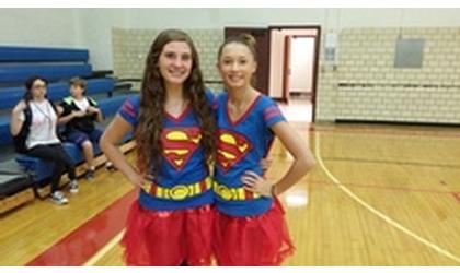 East Middle School students dress up for Homecoming week