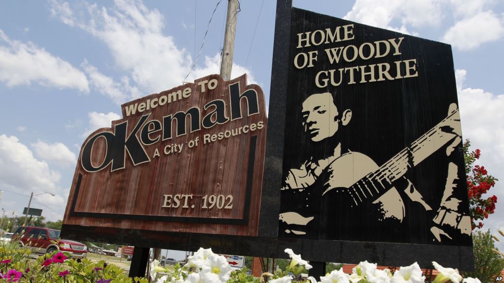 Oklahoma town doubles in population for Woody Guthrie fest