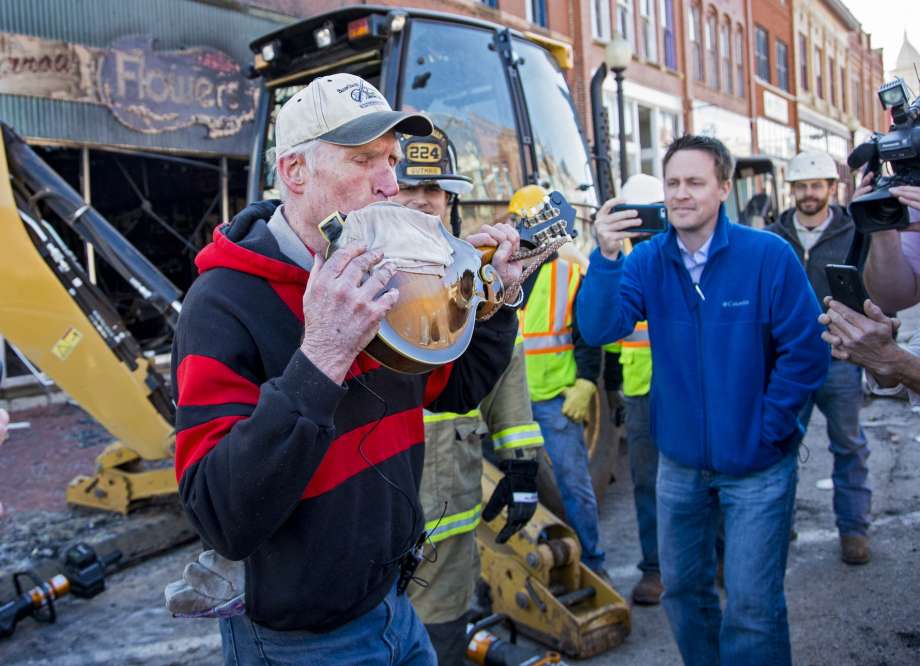 Fundraiser set March 31 to assist Guthrie fire victims