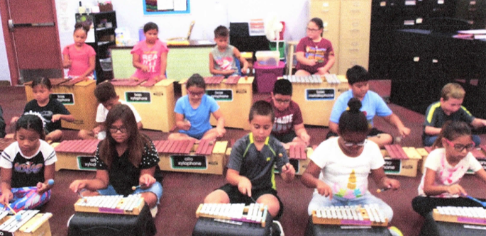 Lincoln Elementary students receive new xylophones