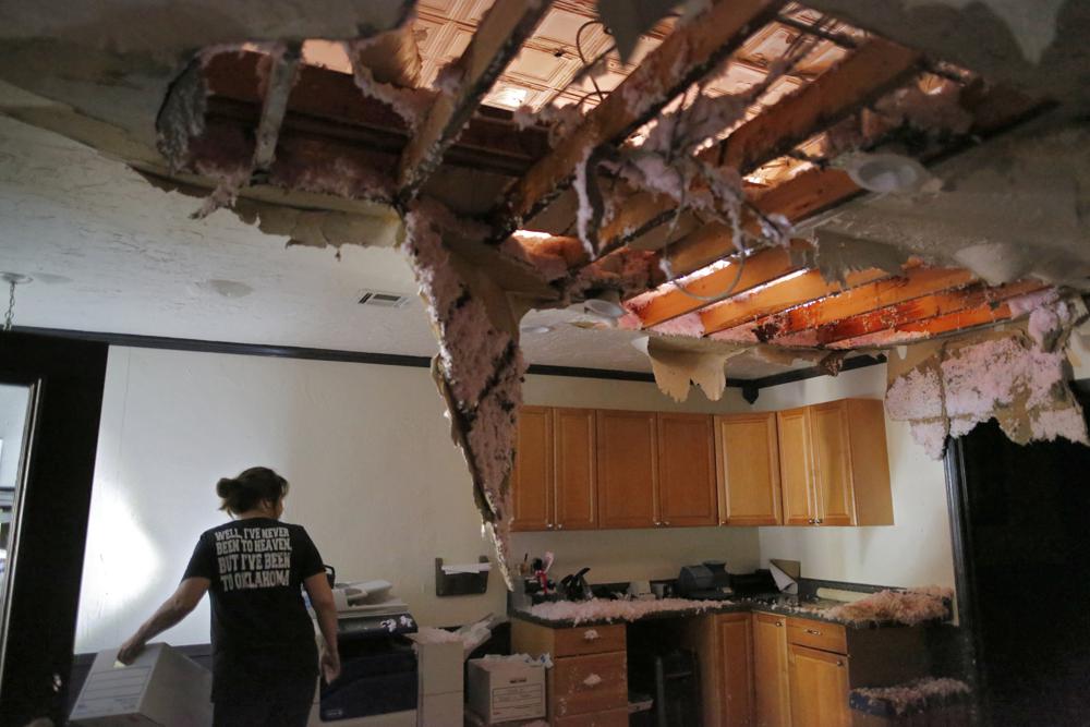 Tornadoes Strike Texas, Oklahoma, Cause Widespread Damaged
