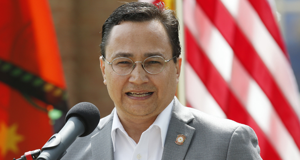Hoskin Wins Another 4-Year Term as Chief of Cherokee Nation, Country’s Most Populous Tribe