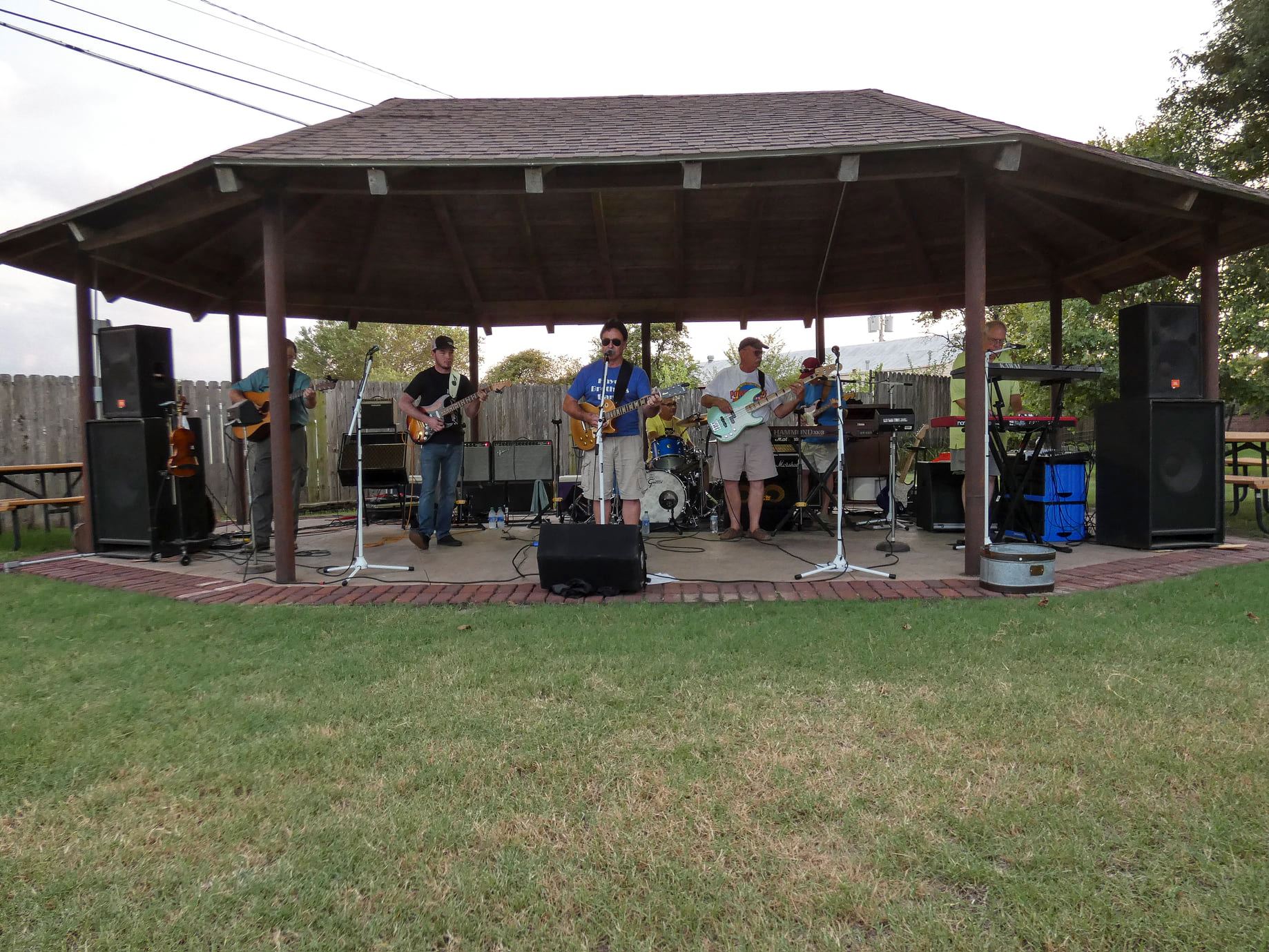 Hayes Brothers Band to Perform at Full Moon Concert in Tonkawa This Weekend