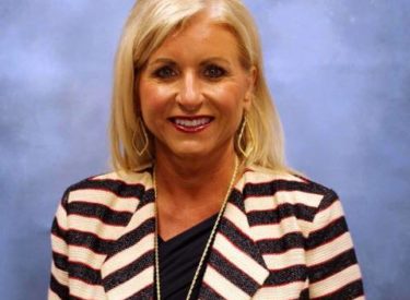 Shelley Arrott to Retire as Superintendent, Become Chamber CEO