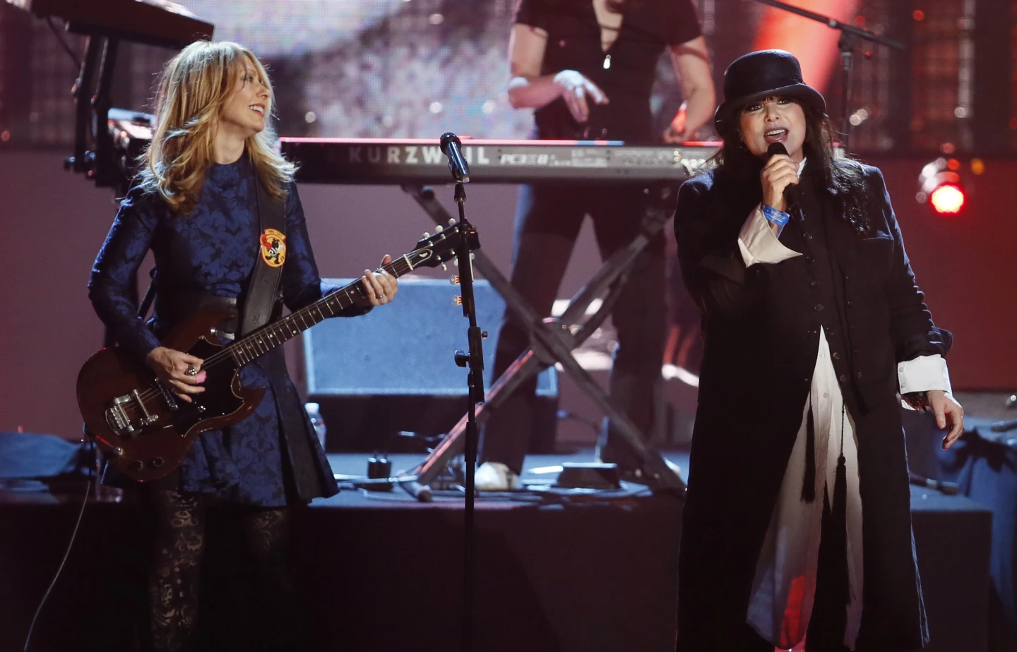 Ann Wilson Announces Cancer Diagnosis, Postpones Heart Tour