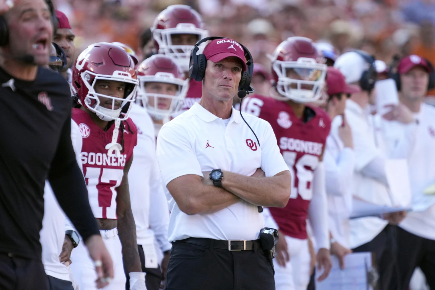 No. 18 Mississippi and Oklahoma Meet With Both Slumping Teams Seeking Rebound Wins